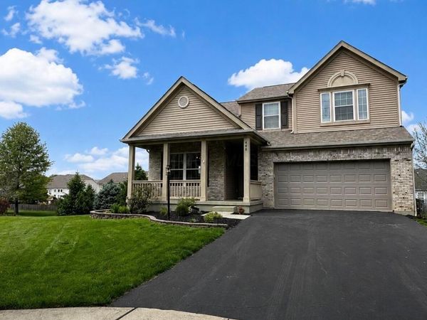 498 Yale Circle , Pickerington, OH 43147