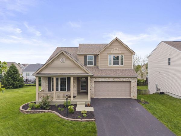 498 Yale Circle, Pickerington, OH 43147