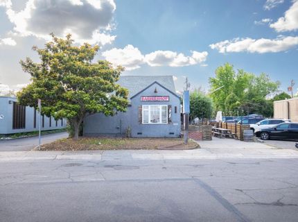 866-870 57th St, Sacramento, CA 95819 Photo