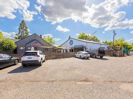 866-870 57th St, Sacramento, CA 95819 Photo