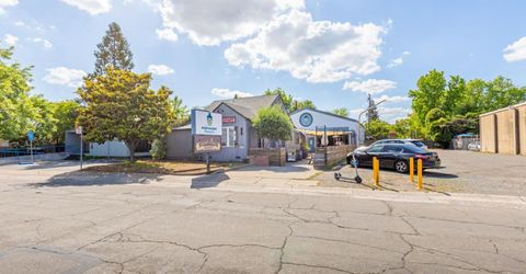 866-870 57th St, Sacramento, CA 95819 Photo