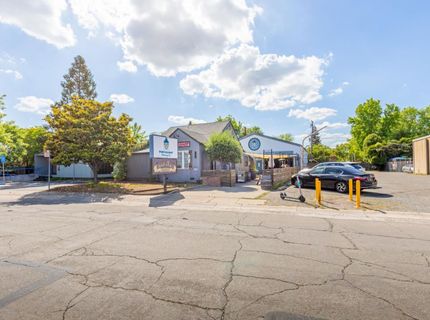 866-870 57th St, Sacramento, CA 95819 Photo