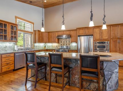 11798 Chamonix Road, Truckee, CA 96161 Photo