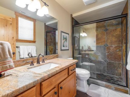 11798 Chamonix Road, Truckee, CA 96161 Photo