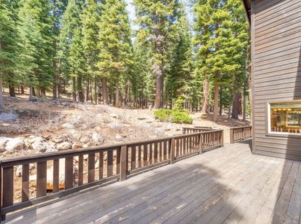 11798 Chamonix Road, Truckee, CA 96161 Photo