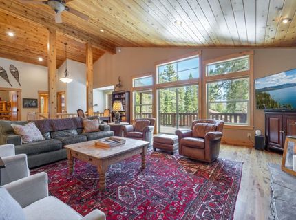 11798 Chamonix Road, Truckee, CA 96161 Photo