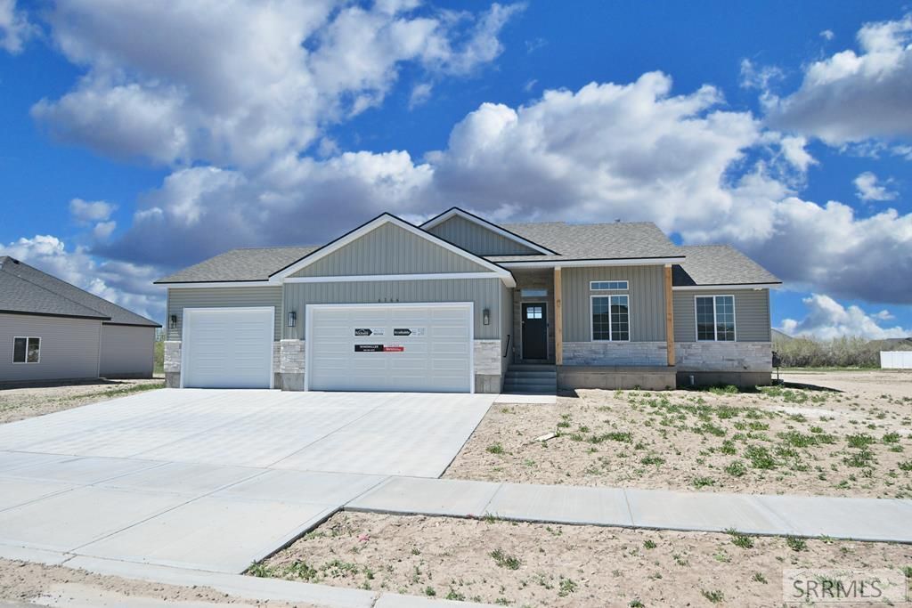 6166 Hugo Drive, Ammon, ID 83406 Main Photo