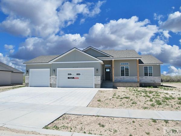 6166 Hugo Drive, AMMON, ID 83406