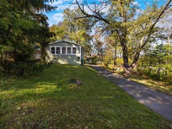 227 Scott Avenue , Syracuse, NY 13219