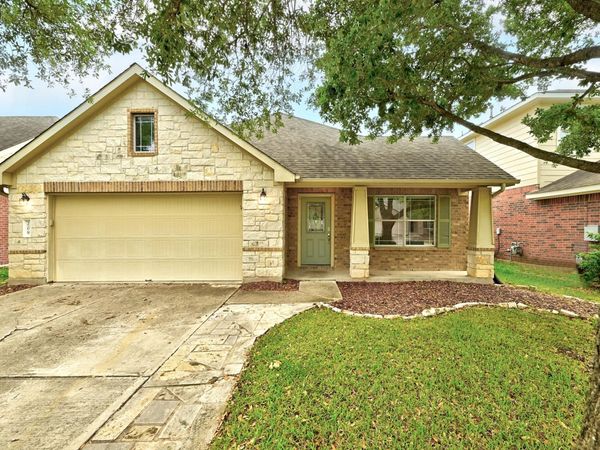 209 Calline Mayes RUN, Buda, TX 78610
