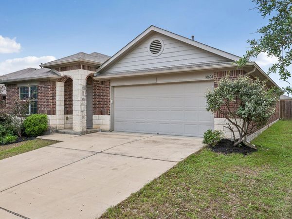 10604 Menominee Falls LN, Austin, TX 78754
