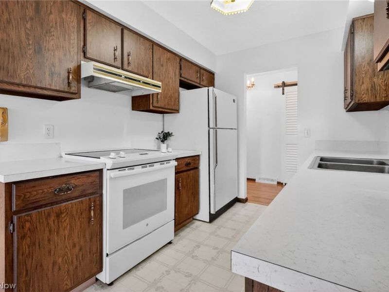 994 Leann Street, Wooster, OH 44691 Photo 18