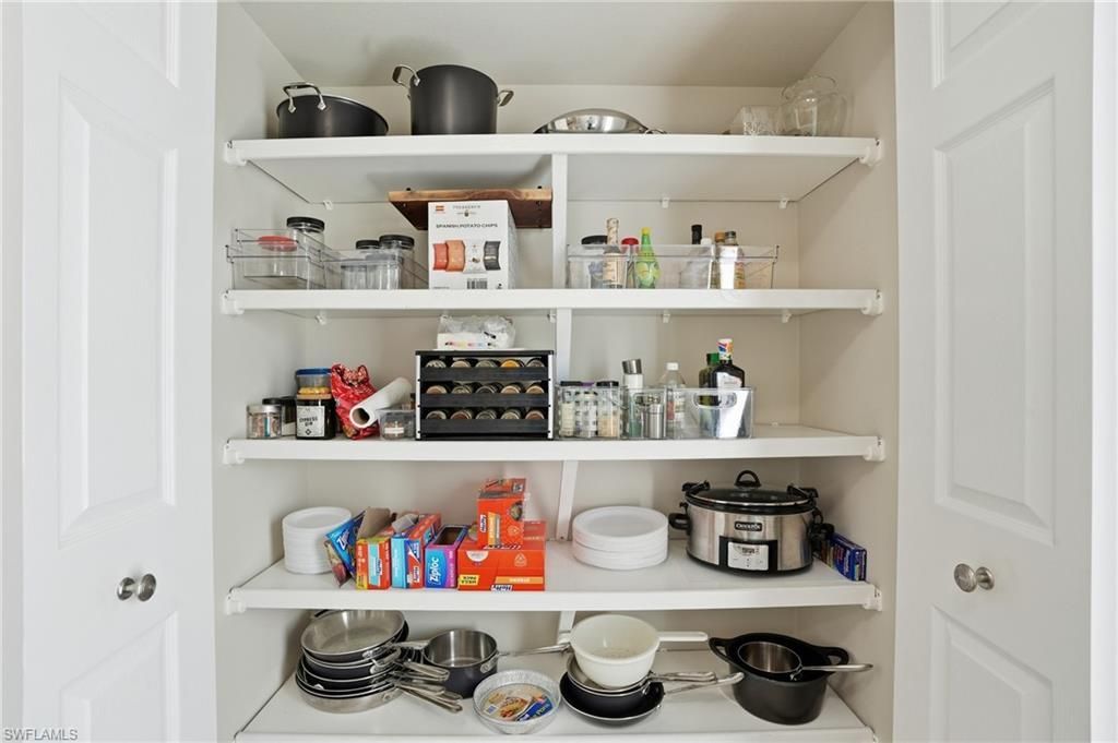 4945 Cougar Ct S, Unit 105, Naples, FL 34109 Photo