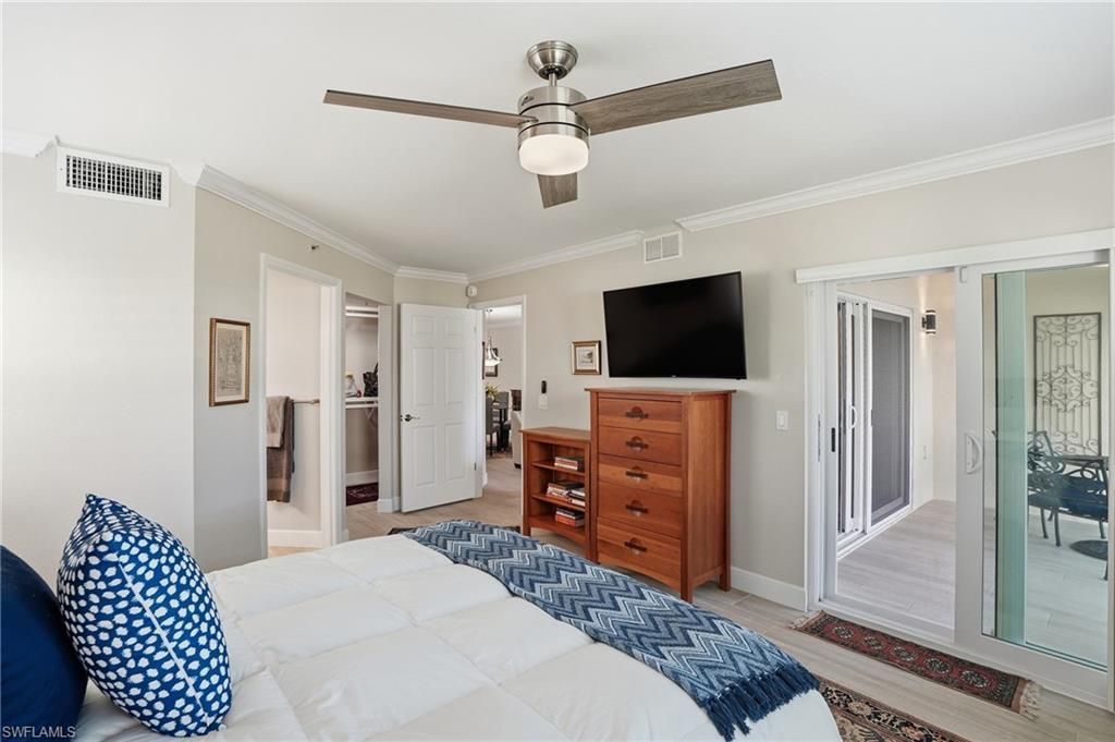 4945 Cougar Ct S, Unit 105, Naples, FL 34109 Photo