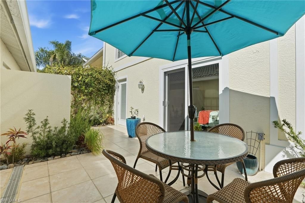 4945 Cougar Ct S, Unit 105, Naples, FL 34109 Photo
