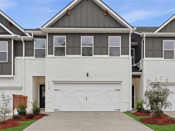3212 Winding Waters Way, Powder Springs, GA 30127