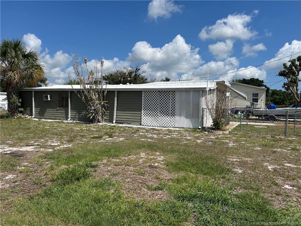 1574 NE Oriole Avenue, Stuart, FL 34994 Photo