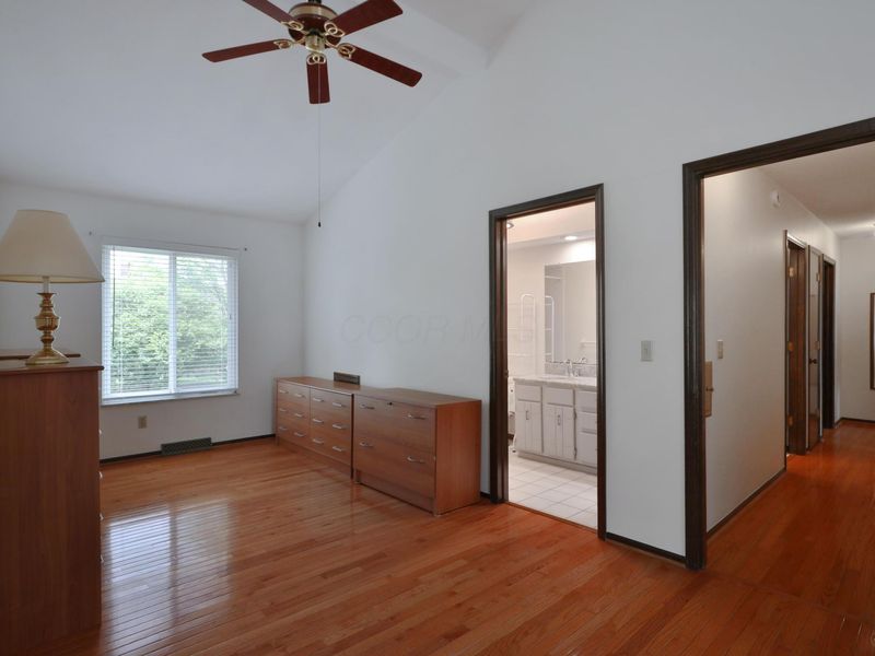 914 Loch Ness Avenue, Columbus, OH 43085 Photo 23