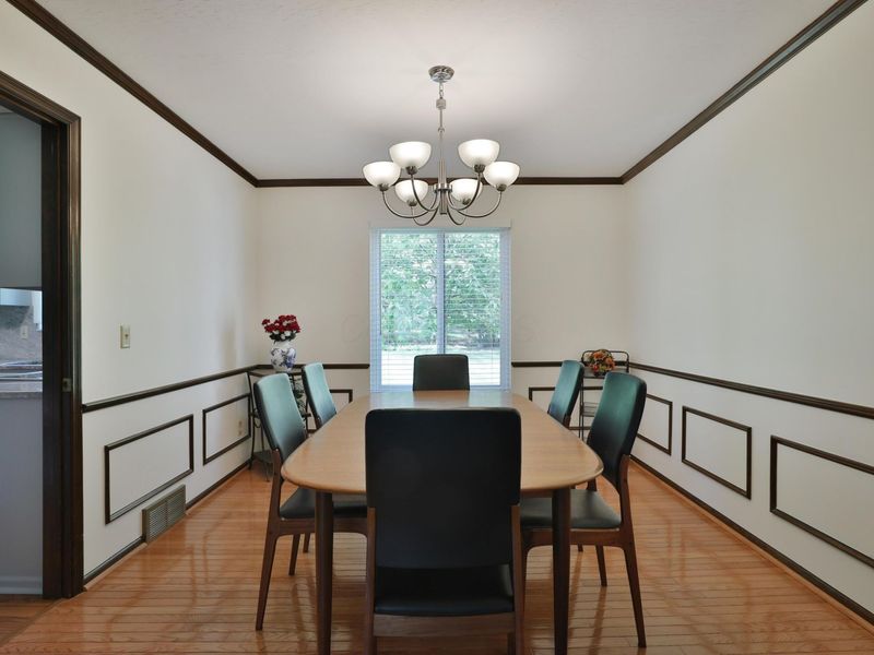 914 Loch Ness Avenue, Columbus, OH 43085 Photo 9