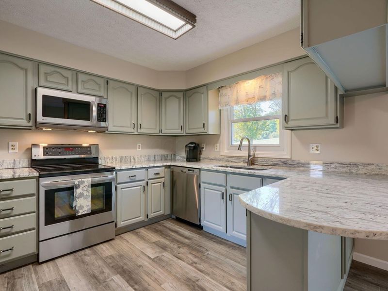 5280 Cotterman Road SE, Heath, OH 43056 Photo 32