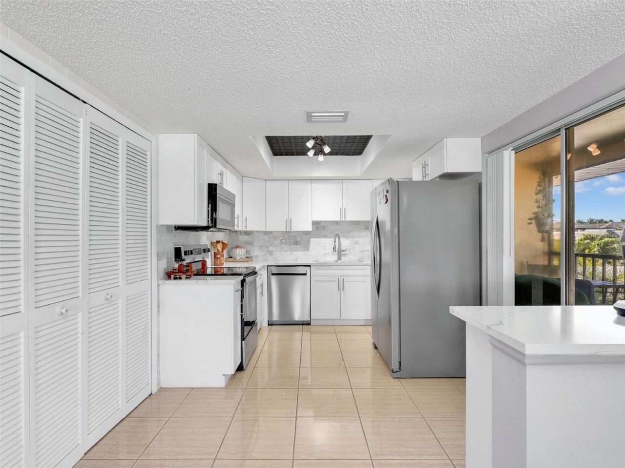 4021 SE 19th Avenue , Unit 201, Cape Coral, FL 33904 Photo