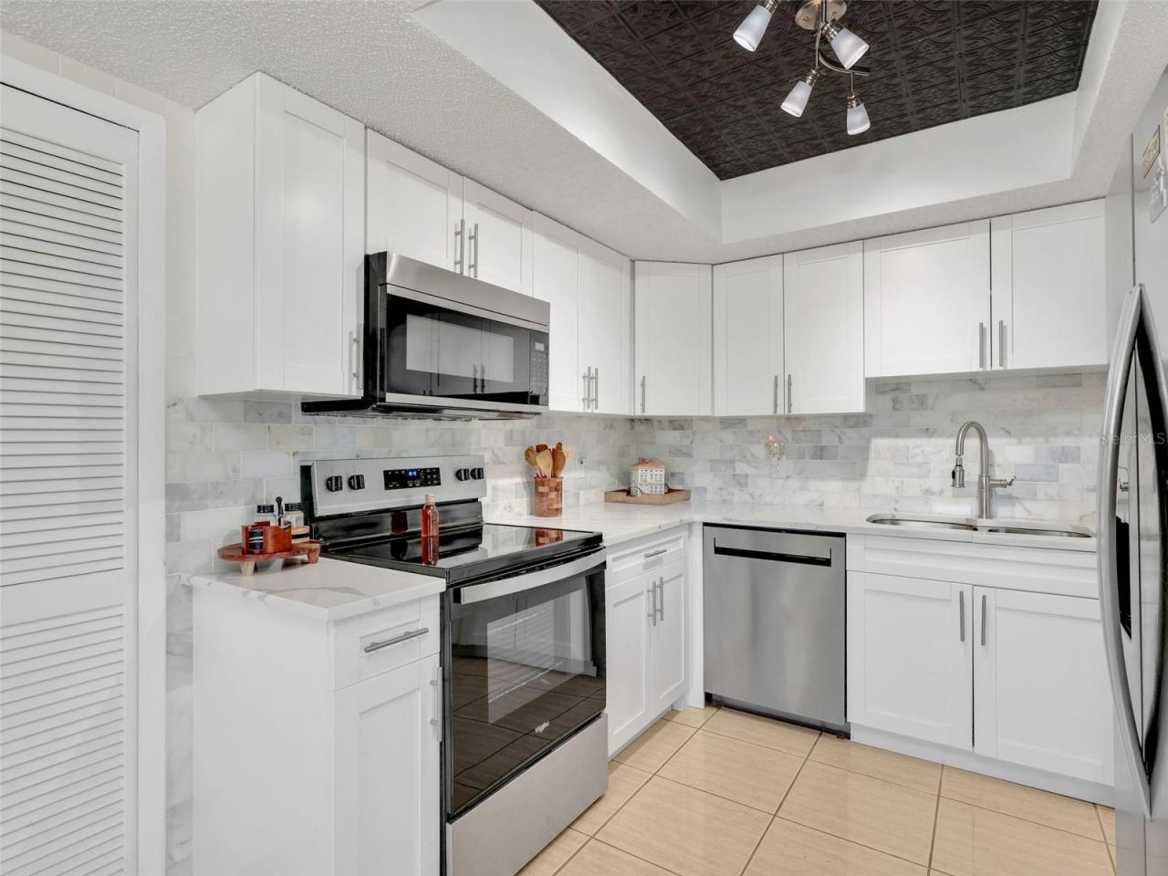 4021 SE 19th Avenue , Unit 201, Cape Coral, FL 33904 Photo