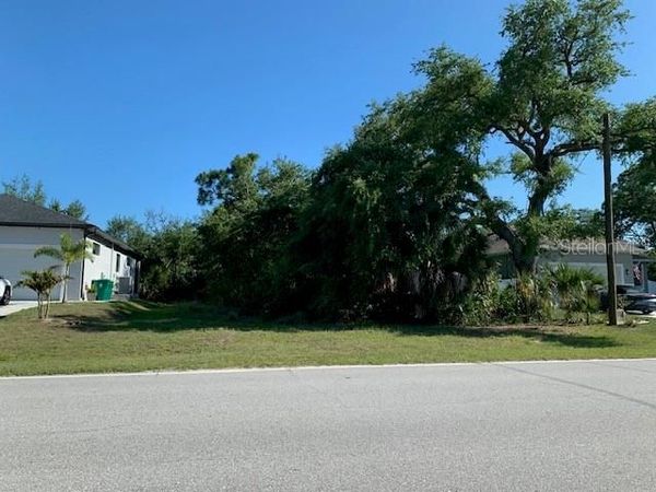 137 SUNSET ROAD , ROTONDA WEST, FL 33947