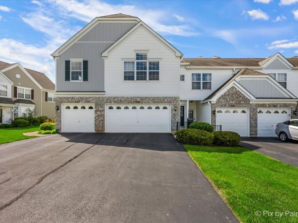 259 Arboretum Drive , Lombard, IL 60148