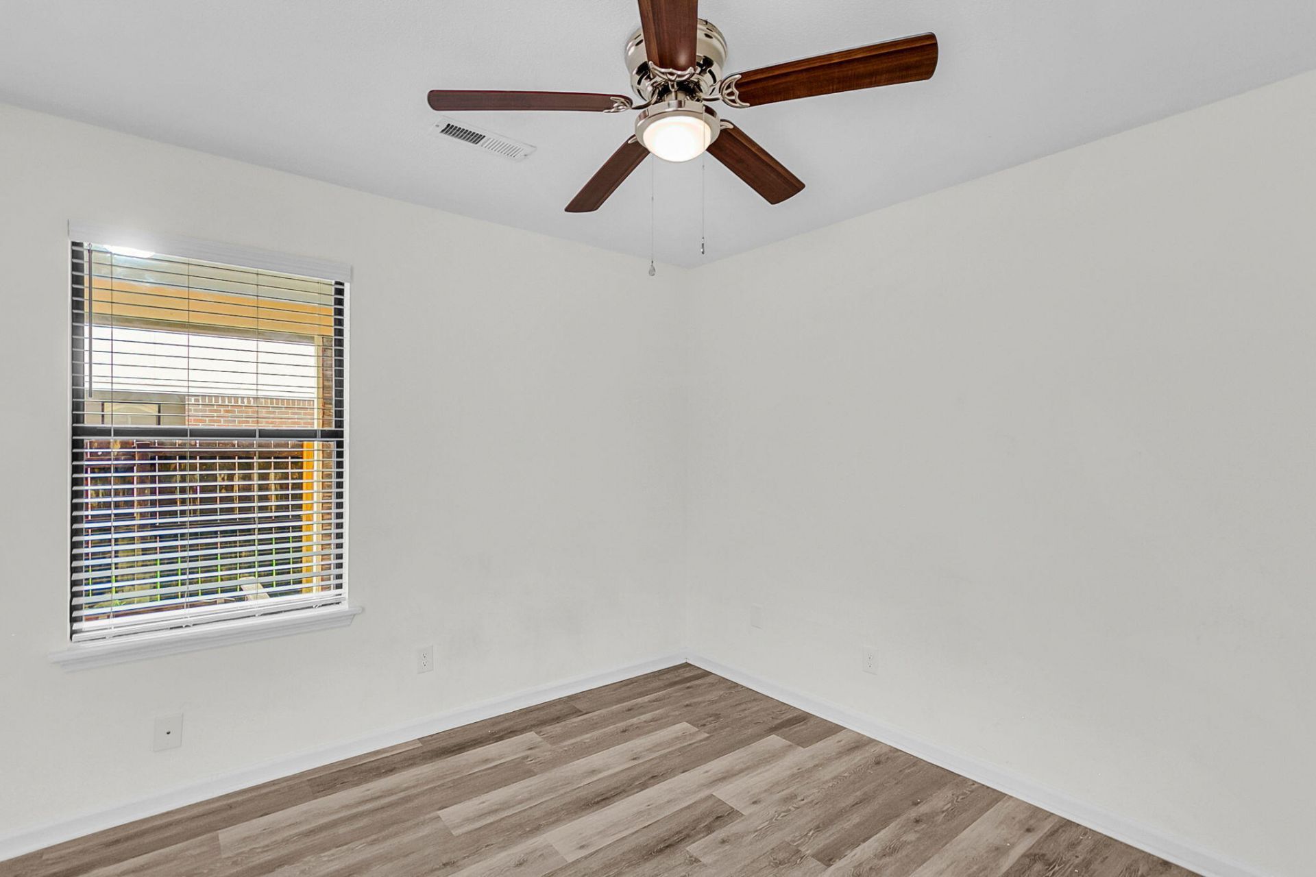 105 Canvasback Drive Photo 21