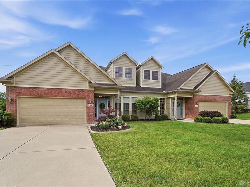 582 Storm Court, Tipp City, OH 45371 Photo 1