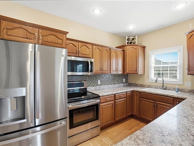 582 Storm Court, Tipp City, OH 45371 Photo 18
