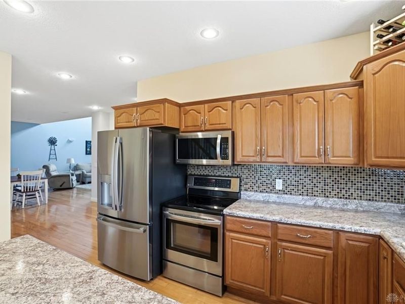 582 Storm Court, Tipp City, OH 45371 Photo 21