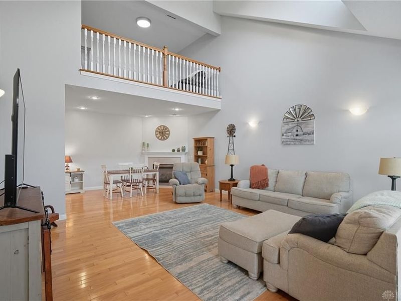 582 Storm Court, Tipp City, OH 45371 Photo 5