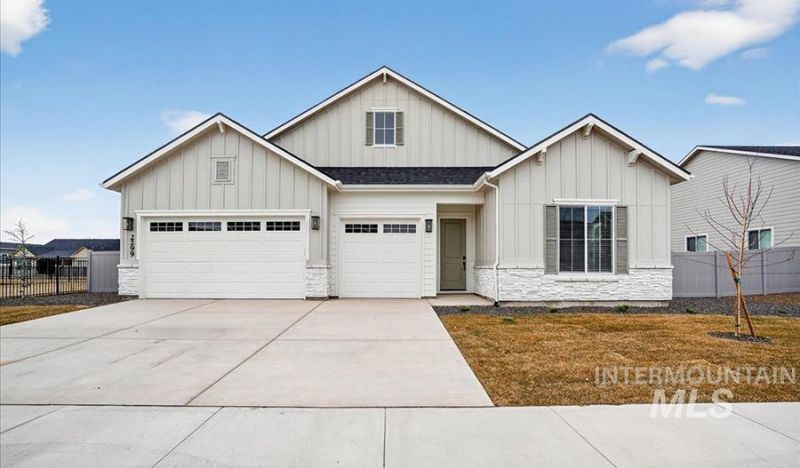 2303 N Silver Wolf Pl, Star, ID 83669 Main Photo