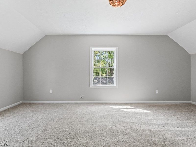260 W Washington Street, Alliance, OH 44601 Photo 15