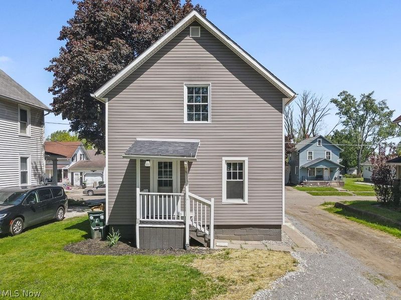260 W Washington Street, Alliance, OH 44601 Photo 2
