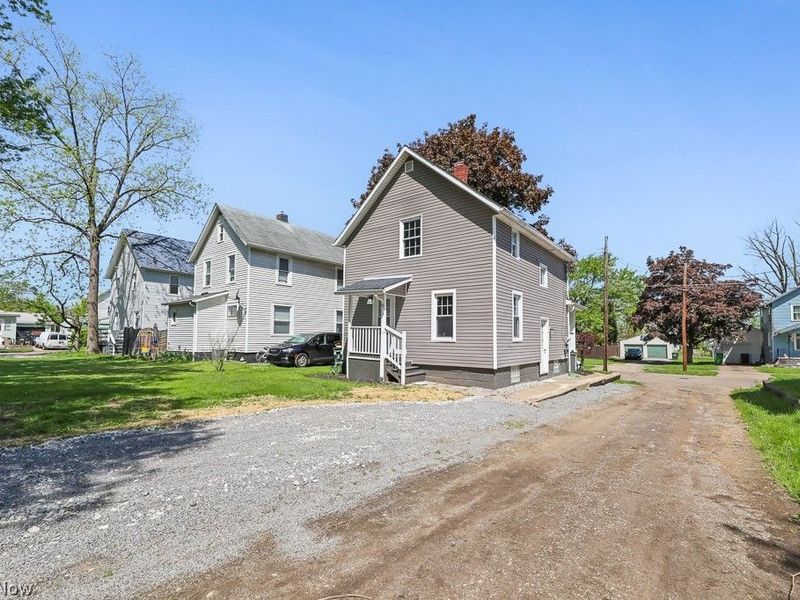 260 W Washington Street, Alliance, OH 44601 Photo 27