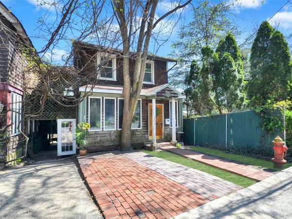 200 Parkview Avenue, Bronxville, NY 10708