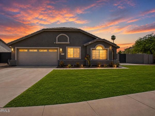 663 E JASMINE Circle, Mesa, AZ 85203