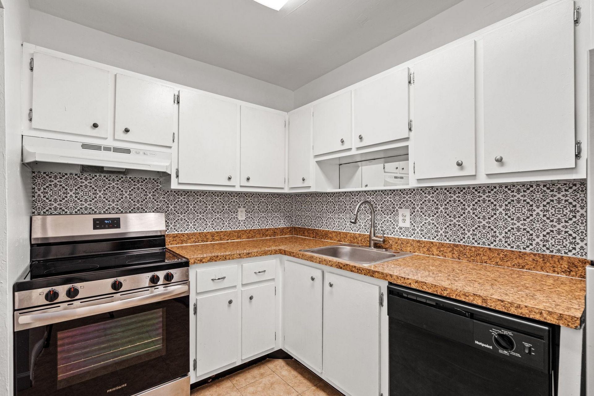 7831 SW 56th Street, Unit 112b, Miami, FL 33155 Photo