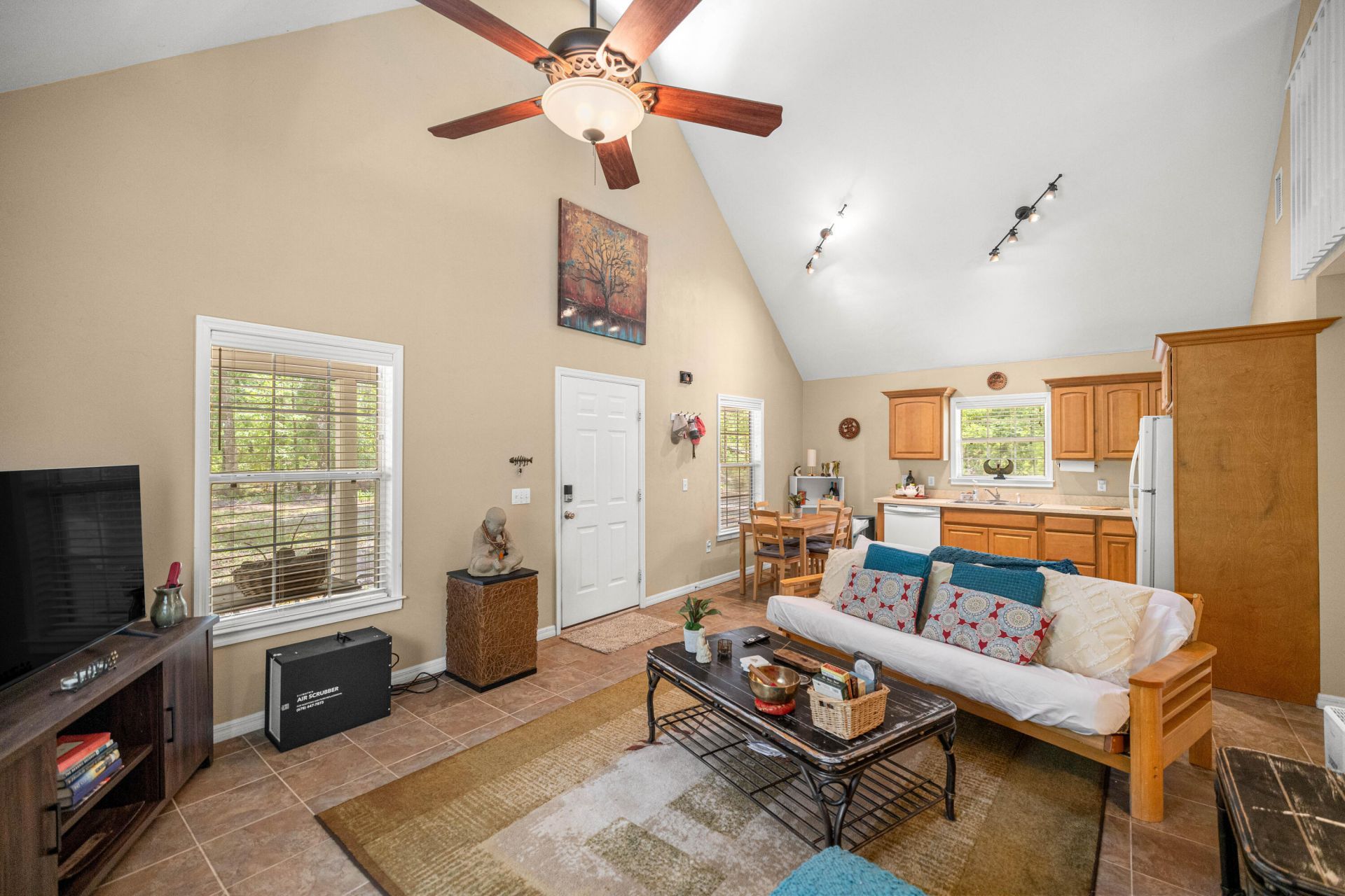 694 SW Quarter Lane, Fort White, FL 32038 Photo