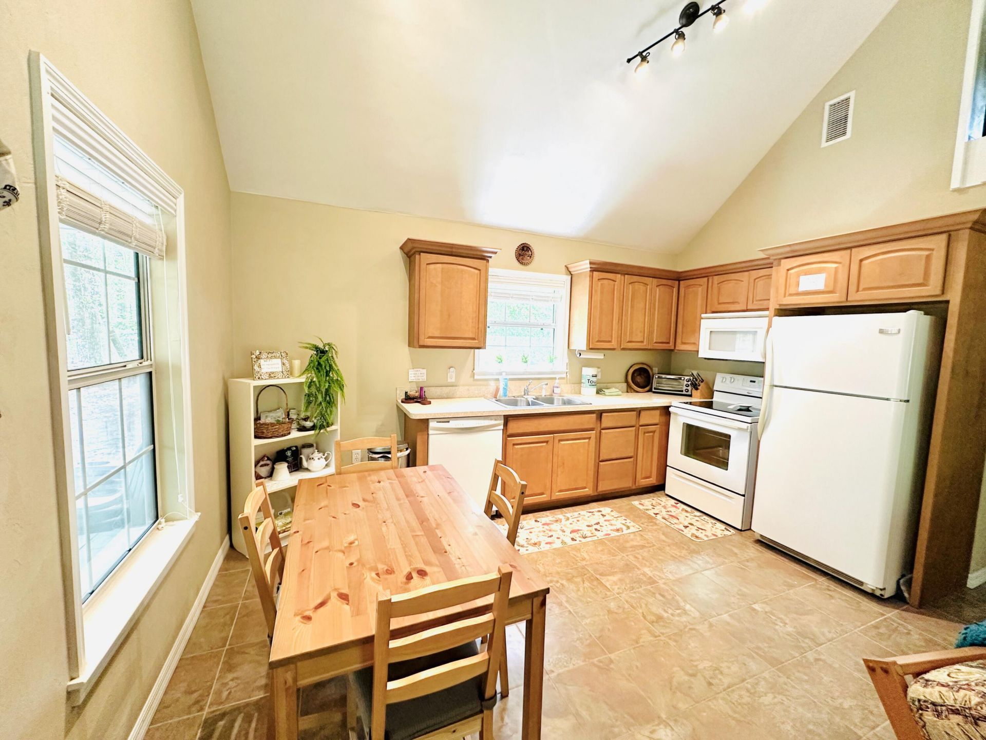 694 SW Quarter Lane, Fort White, FL 32038 Photo