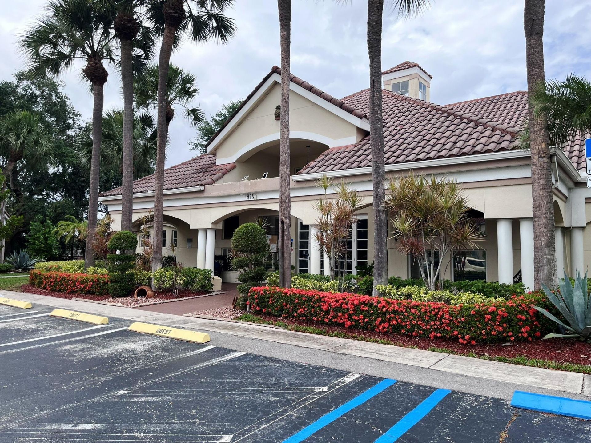 815 W Boynton Beach Boulevard, Unit 11-107, Boynton Beach, FL 33426 Photo