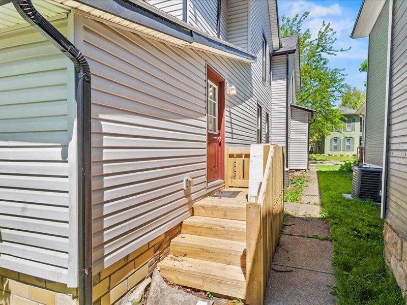 333 E Court Street, Urbana, OH 43078 Photo 13