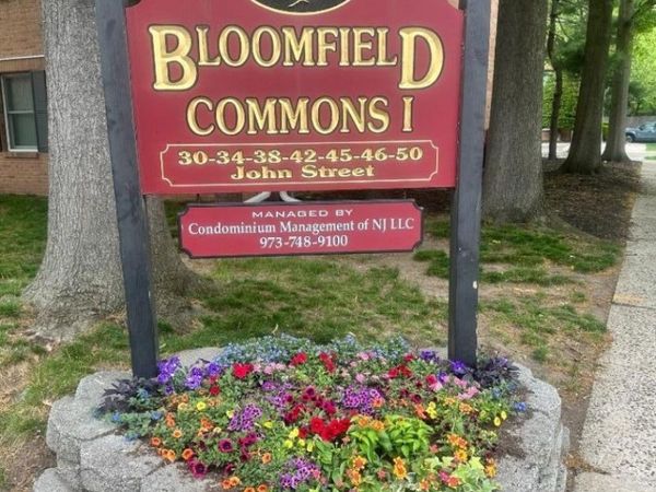 45 John St, Bloomfield, NJ 07003