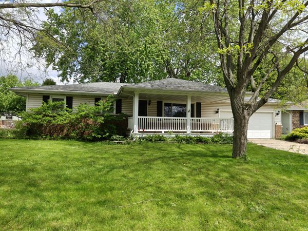 5358 Redwood Avenue , Portage, IN 46368