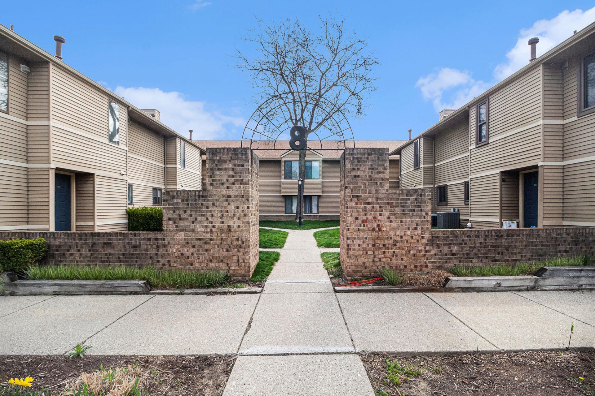 225 Briarcrest, Unit 204, Ann Arbor, MI 48104 Main Photo