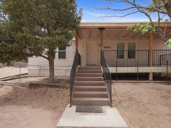 984 Hollywood Boulevard , Corrales, NM 87048