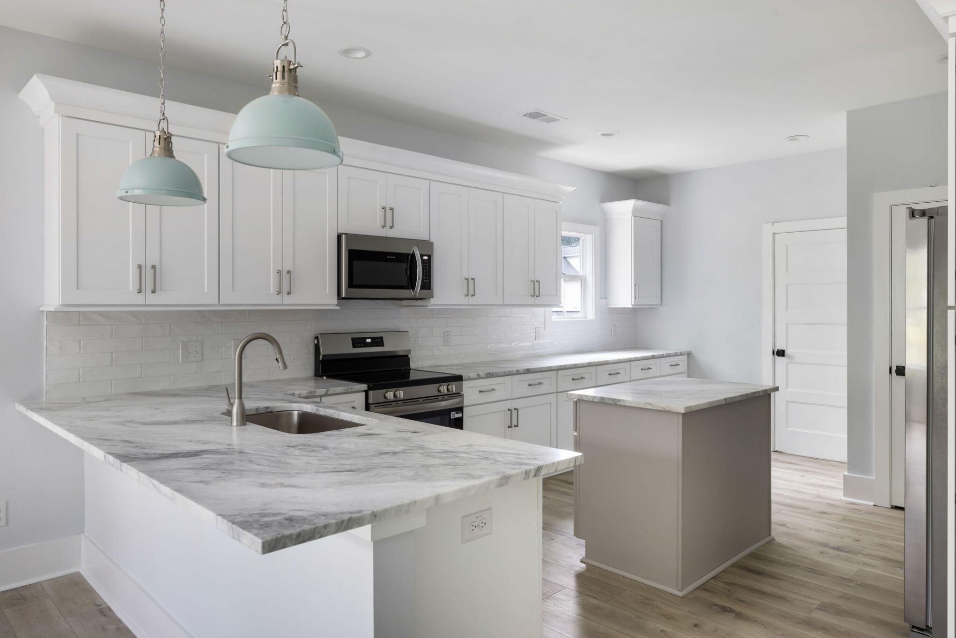 3914 Chisolm Road Photo 14