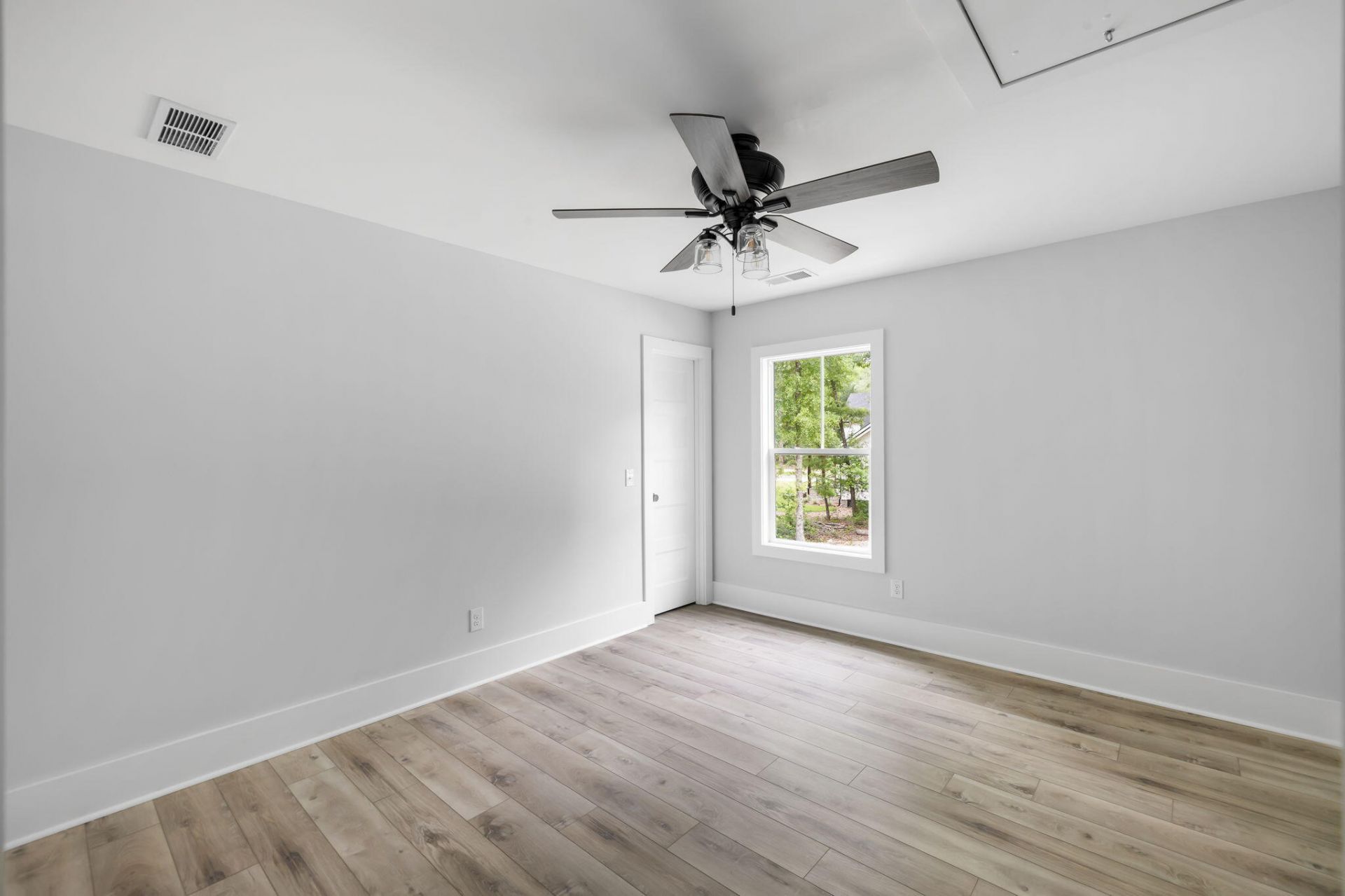 3914 Chisolm Road Photo 16